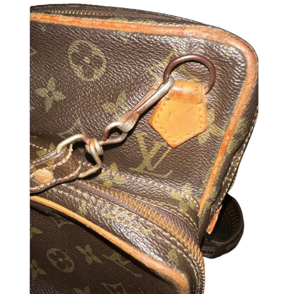 Louis Vuitton Mini Amazone Shoulder Bag - Picture 3 of 15